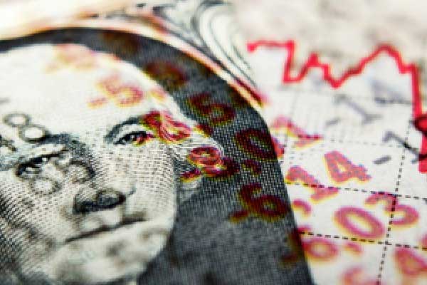 中国平安：中期现金分红每股0.95元，同比增长2.2%